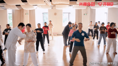 师资能否公开通明、能否有明白的办事保障条目